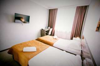 Отель Premier Inn Astana Нур-Султан Бюджетный двухместный номер с 1 кроватью или 2 отдельными кроватями-5